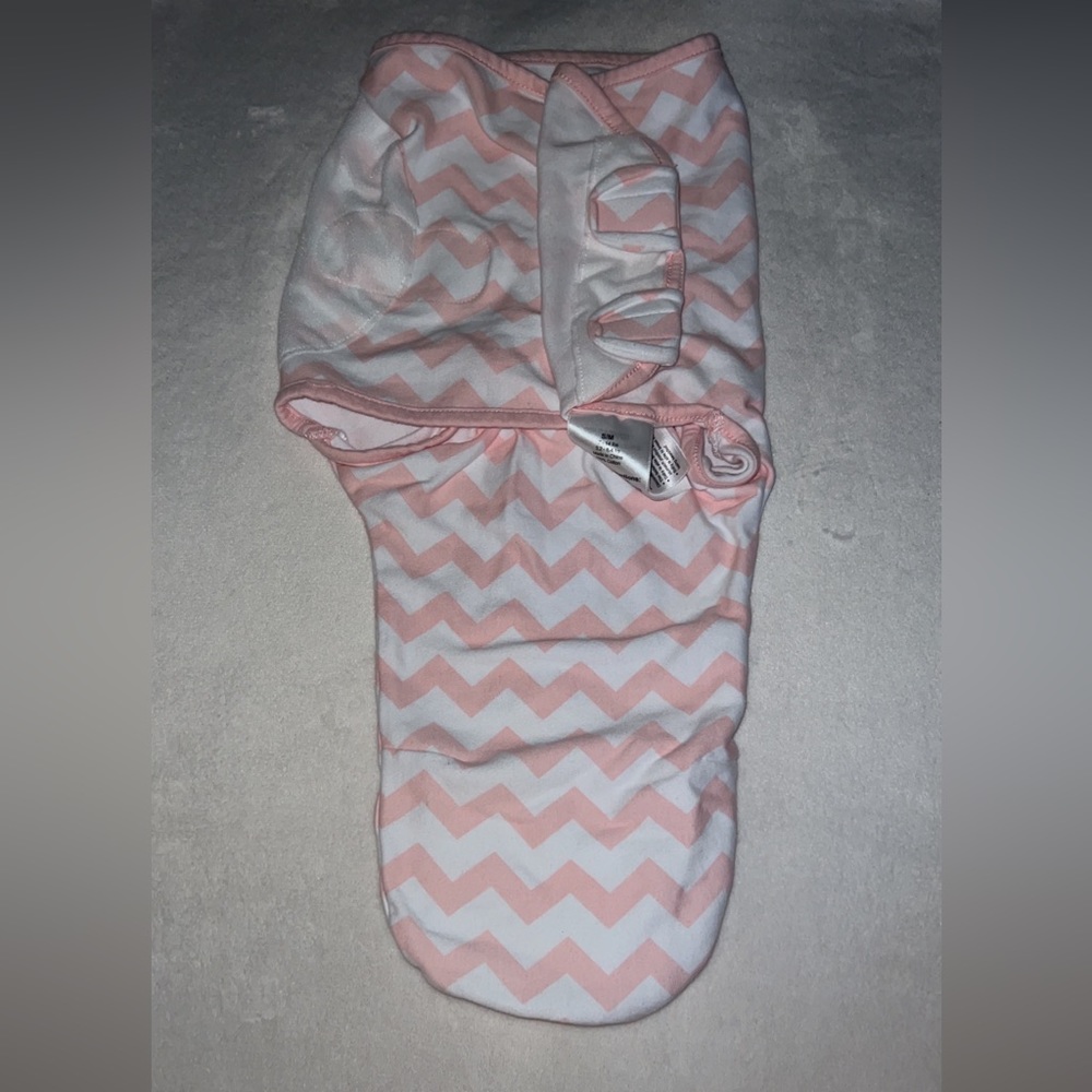 Swaddle - Picture 2 of 4